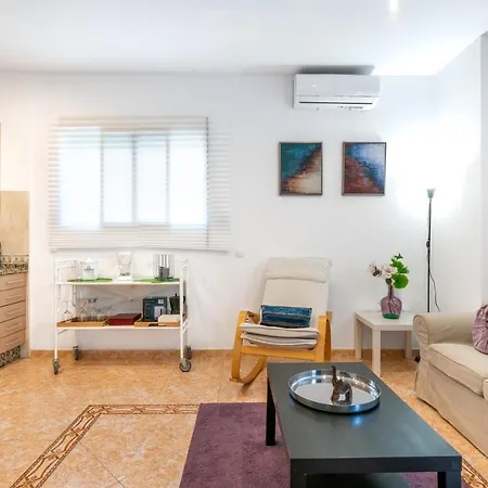 Wintowinrentals Great Apartment, Amazing Location In Parque Mediterraneo Málaga Exterior foto